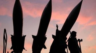 Anlaşma beklenirken İran'dan misilleme tehdidi geldi: Düşmanın kalbine ateş etmeye hazırız