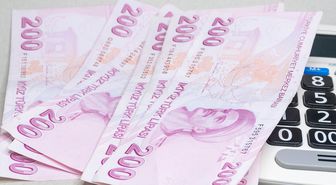 Motorinin ardından benzine de indirim göründü
