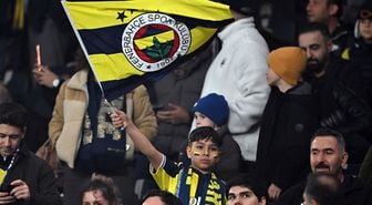 Fenerbahçe Beko forması giyen Nando De Colo, basketbolu bıraktı