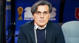 Herkes tişört giyerken Montella'nın maç kombini olay oldu