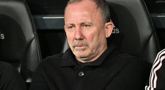 Sergen Yalçın, ''Ne olur beni çıkar'' diye ağlayarak yalvaran oyuncusunun adını verdi