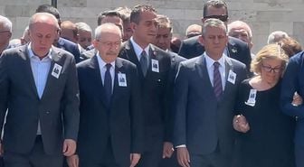 Cenazeye damga vuran görüntü: Kılıçdaroğlu, İnce, Başarır ve Özel aynı karede