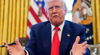 Trump'tan Avrupa ülkelerine yüzde 100 gümrük vergisi tehdidi