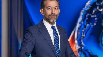 Kanal D ana haber sunucusu Deniz Bayramoğlu’nun işine son verildi