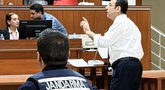 İBB davasında gerginlik! Ekrem İmamoğlu hakim tarafından salondan çıkarıldı