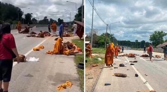 Tayland'da 8 keşişin can verdiği kazada kan donduran görüntüler