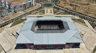 Amedspor'un stadını görenler tanıyamıyor