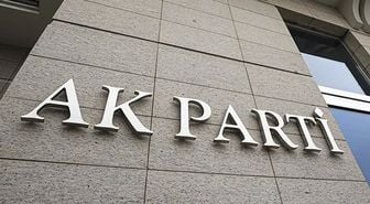 AK Parti Afyonkarahisar'da iki istifa birden