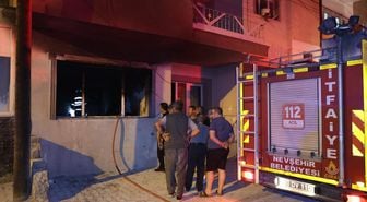 Nevşehir'de önce ağabeyini bıçakla kovaladı, sonra evi ateşe verdi