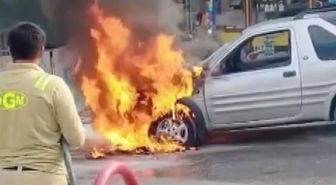 Yıllarca para biriktirdi, satın aldığı araç alev alev yandı