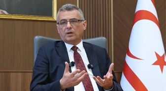 KKTC Cumhurbaşkanı Tufan Erhürman, rahatsızlanarak hastaneye kaldırıldı
