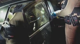 İşe gitmek için arabasına bindi, hayatının şokunu yaşadı