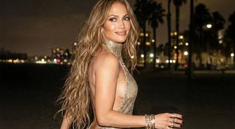 Jennifer Lopez'ten küvette iddialı doğum günü kutlaması