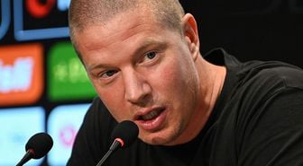 Midtjylland Teknik Direktörü Tullberg, Beşiktaş tribünlerini öve öve bitiremedi