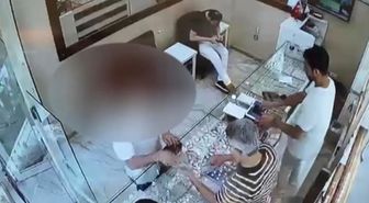 Elektrik kesintisini fırsata çevirdi: Çalıştığı kuyumcudan 300 tam altın çalan şüpheli yakalandı