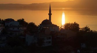 Manzara hayran bıraktı! Görüntü İzmir ve Çanakkale değil doğudan