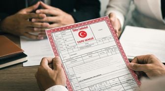 Binlerce kişiyi ilgilendiren emsal karar! Elini öpmeye gitmedi, tapusu iptal edildi