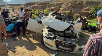 Şırnak'ta otomobil şarampole yuvarlandı: 2 ölü, 2 yaralı