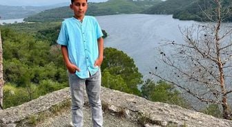 Adana'da kuşlarına bakarken damdan düşen 12 yaşındaki çocuk hayatını kaybetti