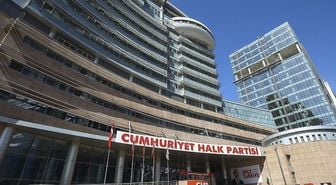CHP’de tarihi istifa dalgası; belediye başkanları art arda açıkladı