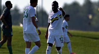 Esenler Erokspor, Al Ittihad'ı geriden gelip mağlup etti