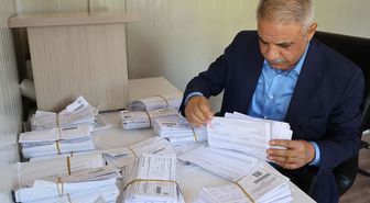 Türkiye’nin en büyük mahallesinin muhtarı, boşanma tebligatlarına dikkat çekti