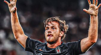 Beşiktaş 10 kişi kalmasına rağmen kazanmasını bildi
