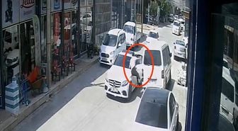 Konya'da maskeli gasp dehşeti: Dükkan önündeki araçtan 1 milyon TL çalıp kayıplara karıştılar