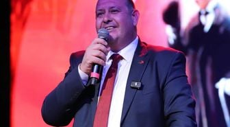 Menderes Belediye Başkanı İlkay Çiçek tutuklandı