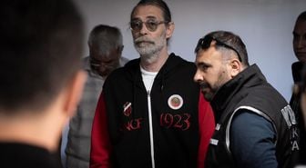 Yeni Partili Günaydın'dan Beşikçioğlu'na olay sözler: Adam uyuşturucu kullanıyor