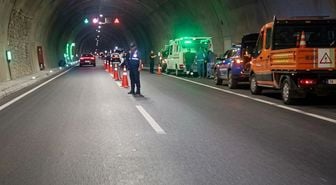 Tünelde can pazarı: Yaşlı çift feci şekilde can verdi