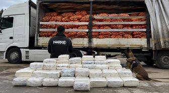 Haymana'da soğan yüklü tırda 150 kilo metamfetamin yakalandı