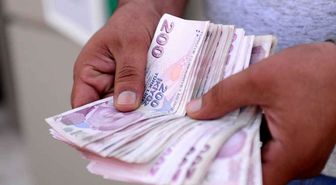 Sürücüler güne zamla başladı! Benzinin litresi bazı illerde 72 lirayı aştı