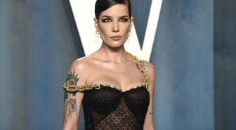 Halsey’den şaşırtan Türkçe hamle! Oğlu Ender için bakın ne yazdı