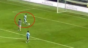 Uçak kaçacak diye sahadan çekildiler! Rakip boş kaleye penaltı atıp kupayı kutladı