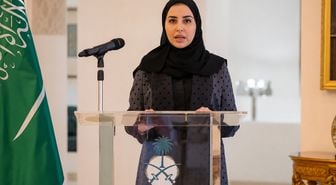 Suudi Arabistan'da diplomasi tarihinde bir ilk: Kadın başkonsolos göreve başladı