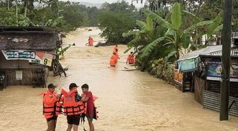 Filipinler'de tropik fırtına ve muson yağmurları yüzünden 23 kişi can verdi