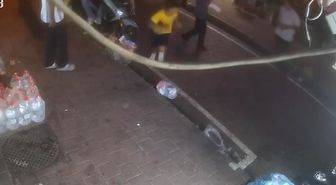 Fatih'te midyeciyle tartışan şüpheli, kavgayı ayırmaya çalışan midyecinin kız kardeşini bıçakladı