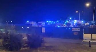 Zeytinburnu açıklarında gemide zehirlenme: 4 kişi hastaneye kaldırıldı