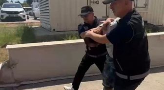 Kırmızı bültenle aranan uyuşturucu taciri Adana'da yakalandı