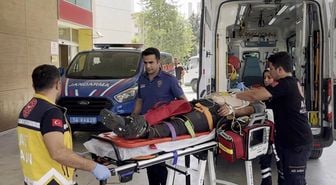 Direksiyon başında kalp krizi geçirdi: Hastaneye varana kadar kalp masajı yapıldı ama...