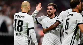 Beşiktaş bir transferi daha açıkladı! Yıldız isim İstanbul'a geliyor