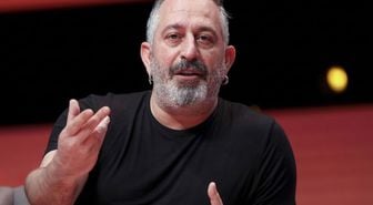 Cem Yılmaz hastaneye kaldırıldı