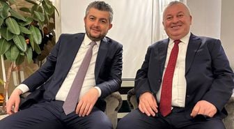 Cemal Enginyurt'a 'evlat gibi danışman' darbesi! 'Elden alıp hesaplarına atardım'