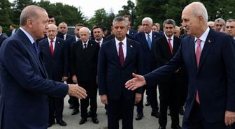 Siyaset dünyası Anıtkabir’de buluştu; tüm liderler aynı karede