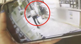 Müşterinin etek altı fotoğrafını çeken eczacı, eşine suçüstü yakalandı