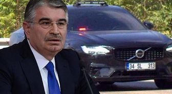 Eski İçişleri Bakanı İdris Naim Şahin ifade vermek için adliyede