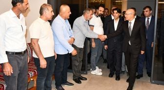 Bakan Şimşek, spor salonu yangınında hayatını kaybeden yeğeninin taziyesine katıldı