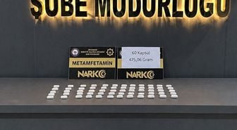 Şüpheli şahsın midesinden 60 kapsül metamfetamin çıktı