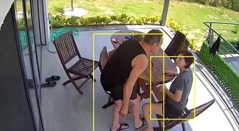 Berhan Şimşek'ten şiddet gören Özlem Şanver ilk kez konuştu: Ayrılıp kurtulmak istedim, inandım